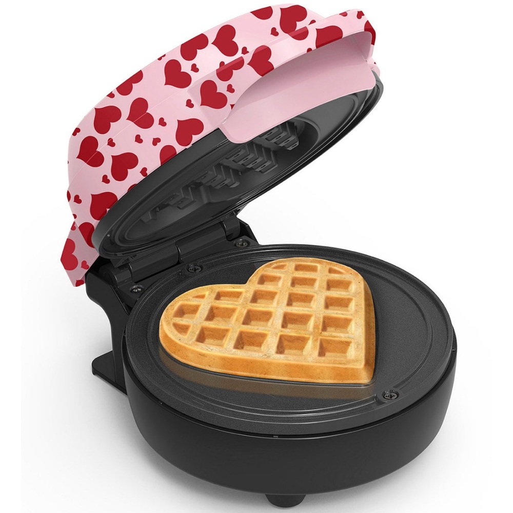 Heart-Shaped Mini Waffle maker brand new